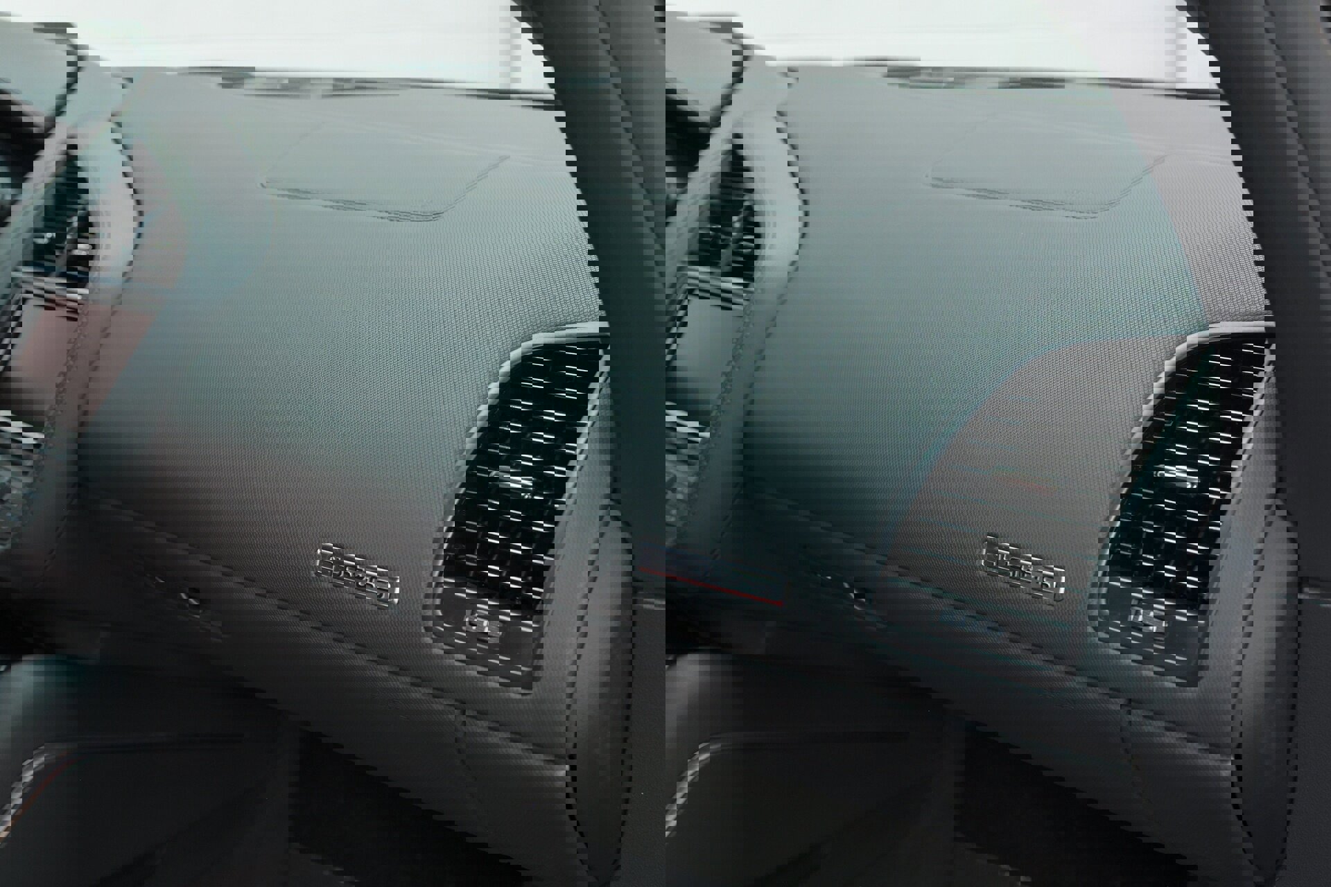 Used 2015 Audi R8 V8 image 76