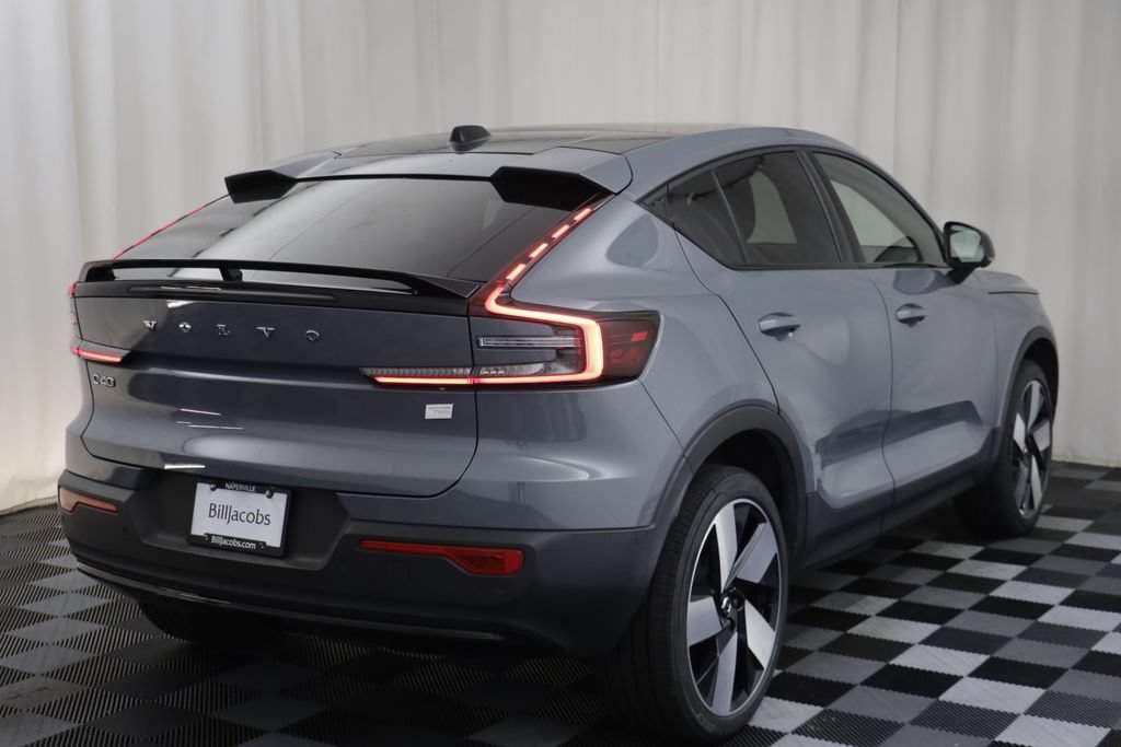 Used 2023 Volvo C40 P8 Recharge Ultimate AWD/4WD image 18