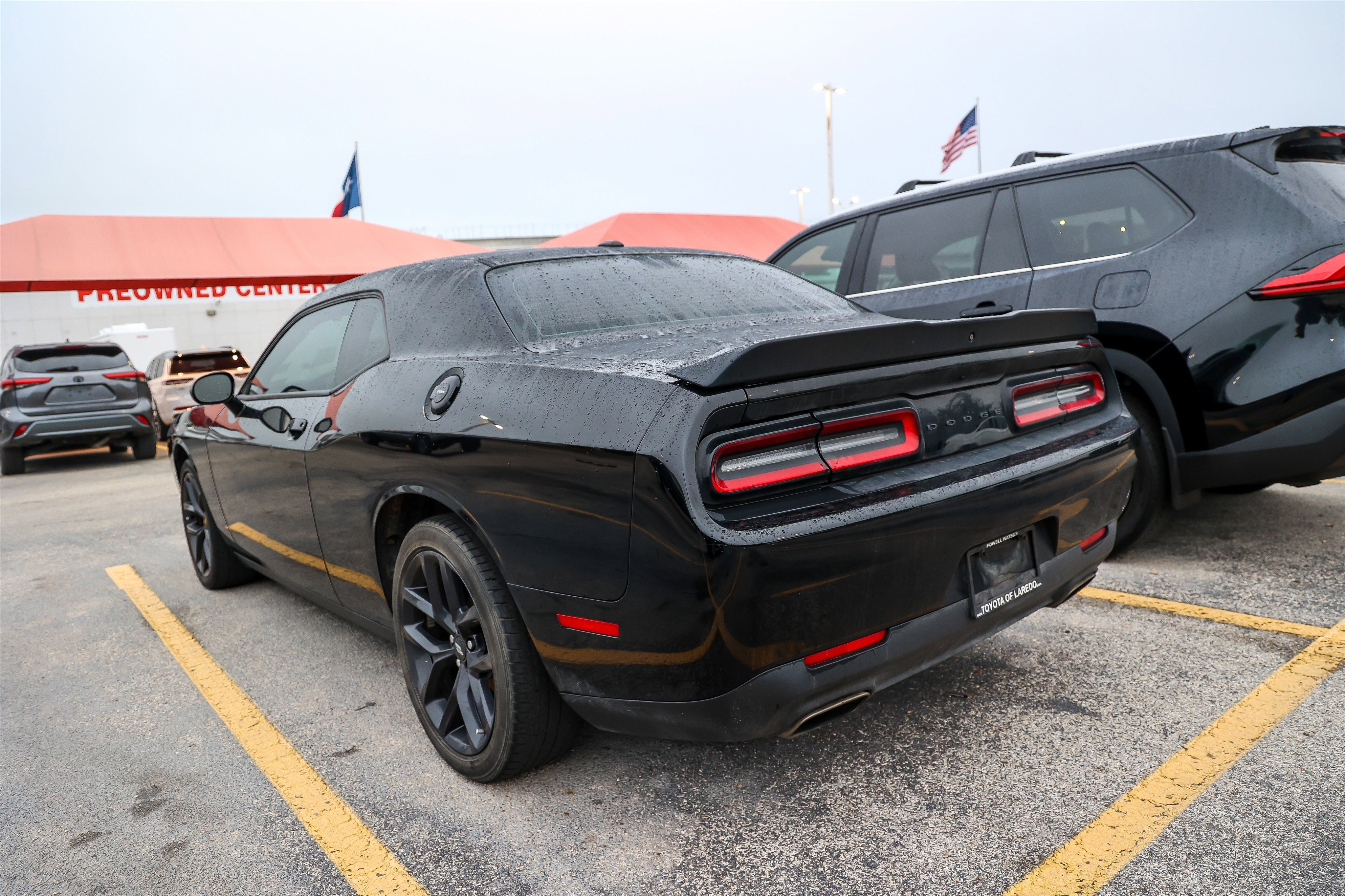 Used 2021 Dodge Challenger SXT w/ Blacktop Package image 10