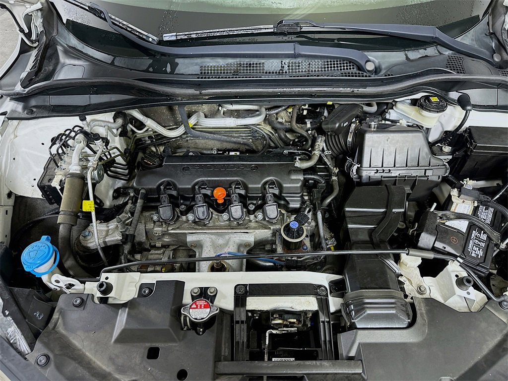 Used 2022 Honda HR-V EX-L image 8