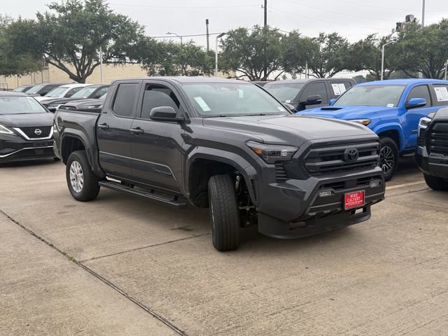 Certified 2026 Toyota Tacoma SR5 AWD/4WD image 3