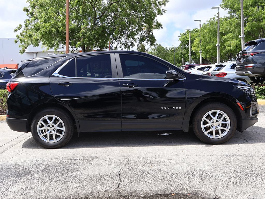 Used 2024 Chevrolet Equinox LT FWD image 17