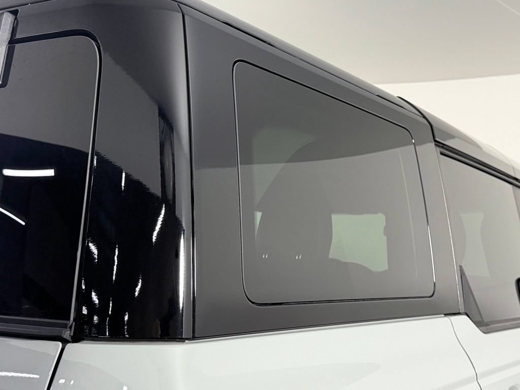 Used 2024 Ford Bronco Black Diamond w/ Sasquatch Package AWD/4WD image 11
