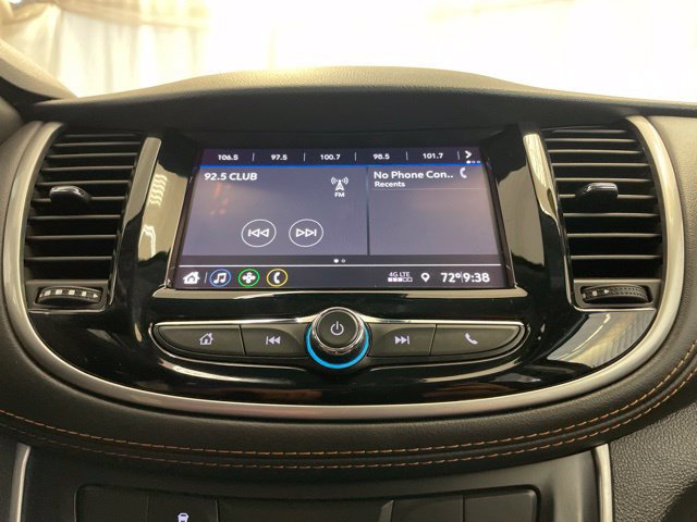 Used 2021 Chevrolet Trax LT FWD image 24