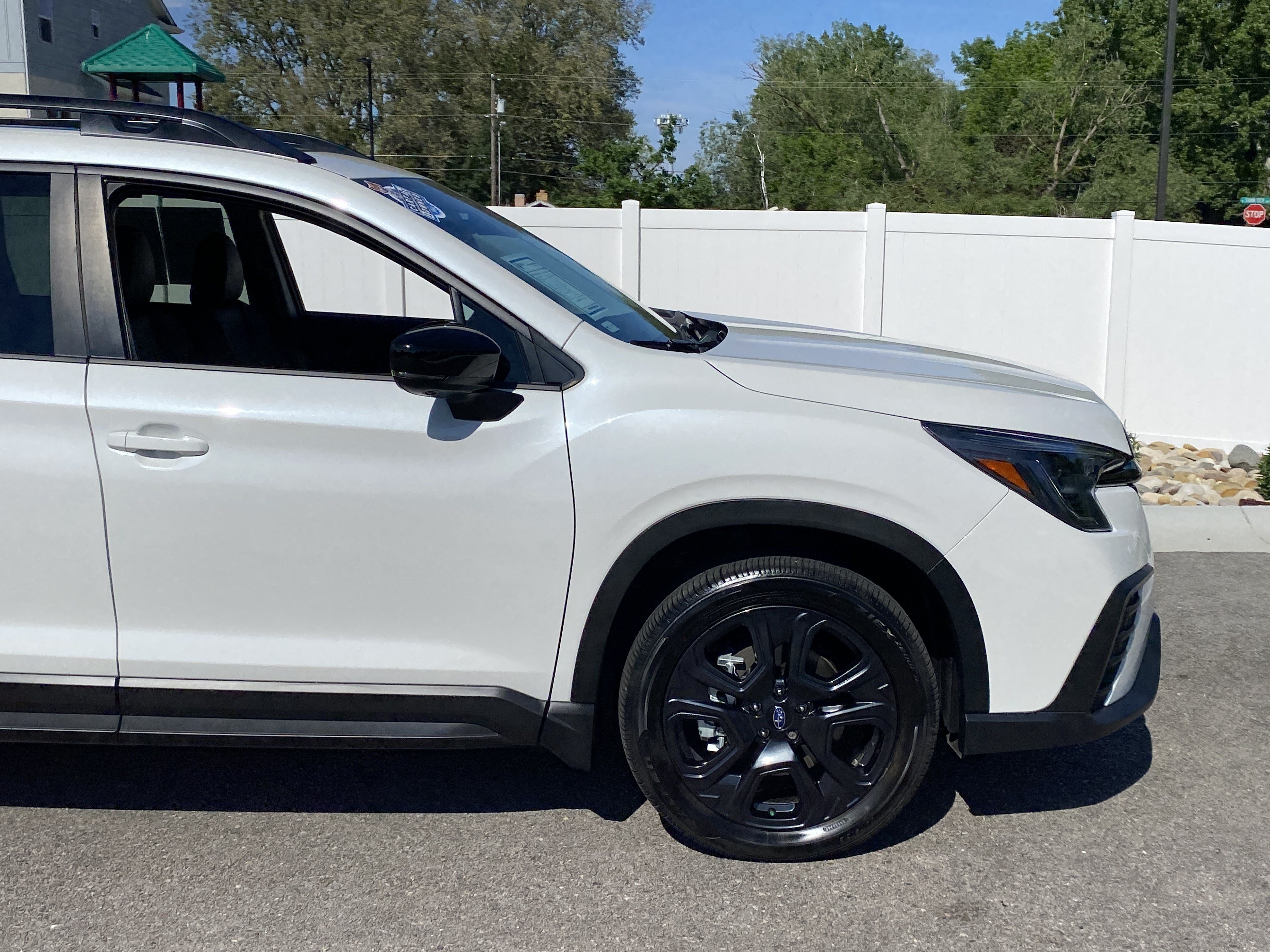 Certified 2025 Subaru Ascent Bronze Edition AWD/4WD image 8