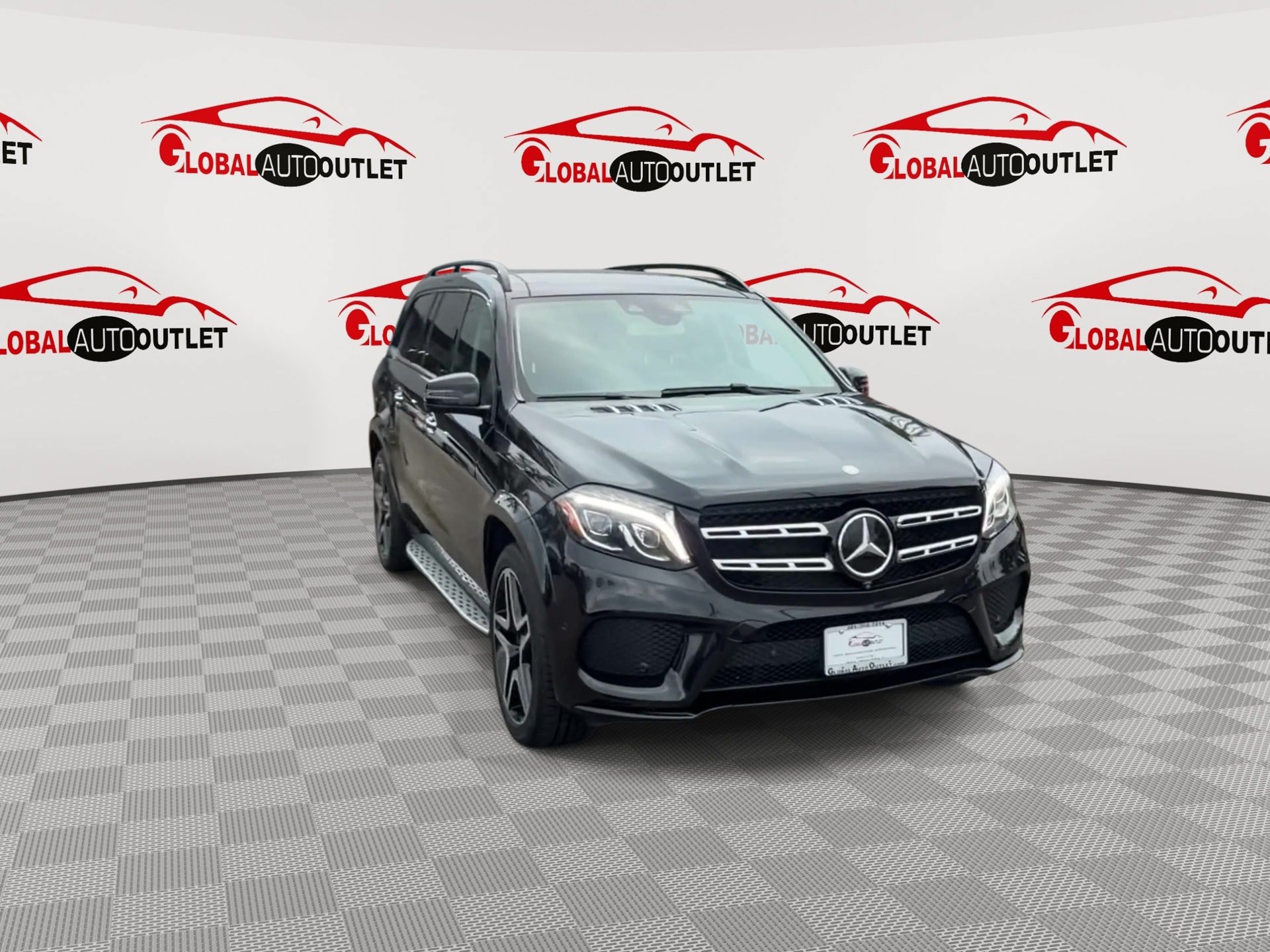 Used 2017 Mercedes-Benz GLS 550 4MATIC image 3