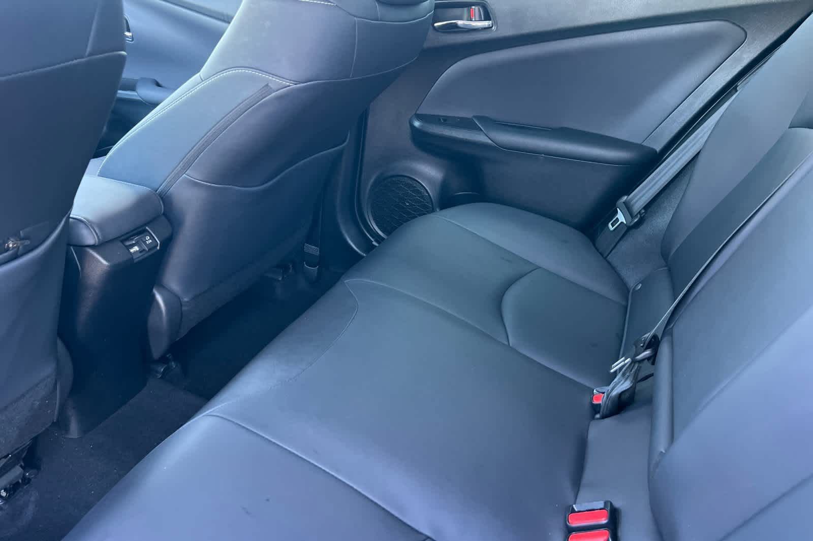 Used 2021 Toyota Prius Prime Limited w/ Carpet Mat Package (TMS) image 4