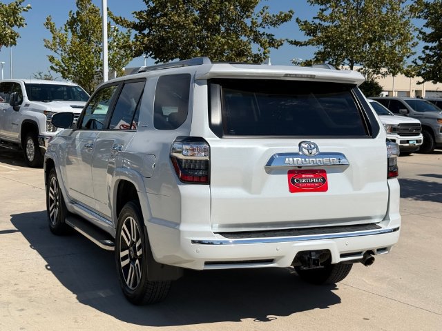 Used 2024 Toyota 4Runner Limited AWD/4WD image 4