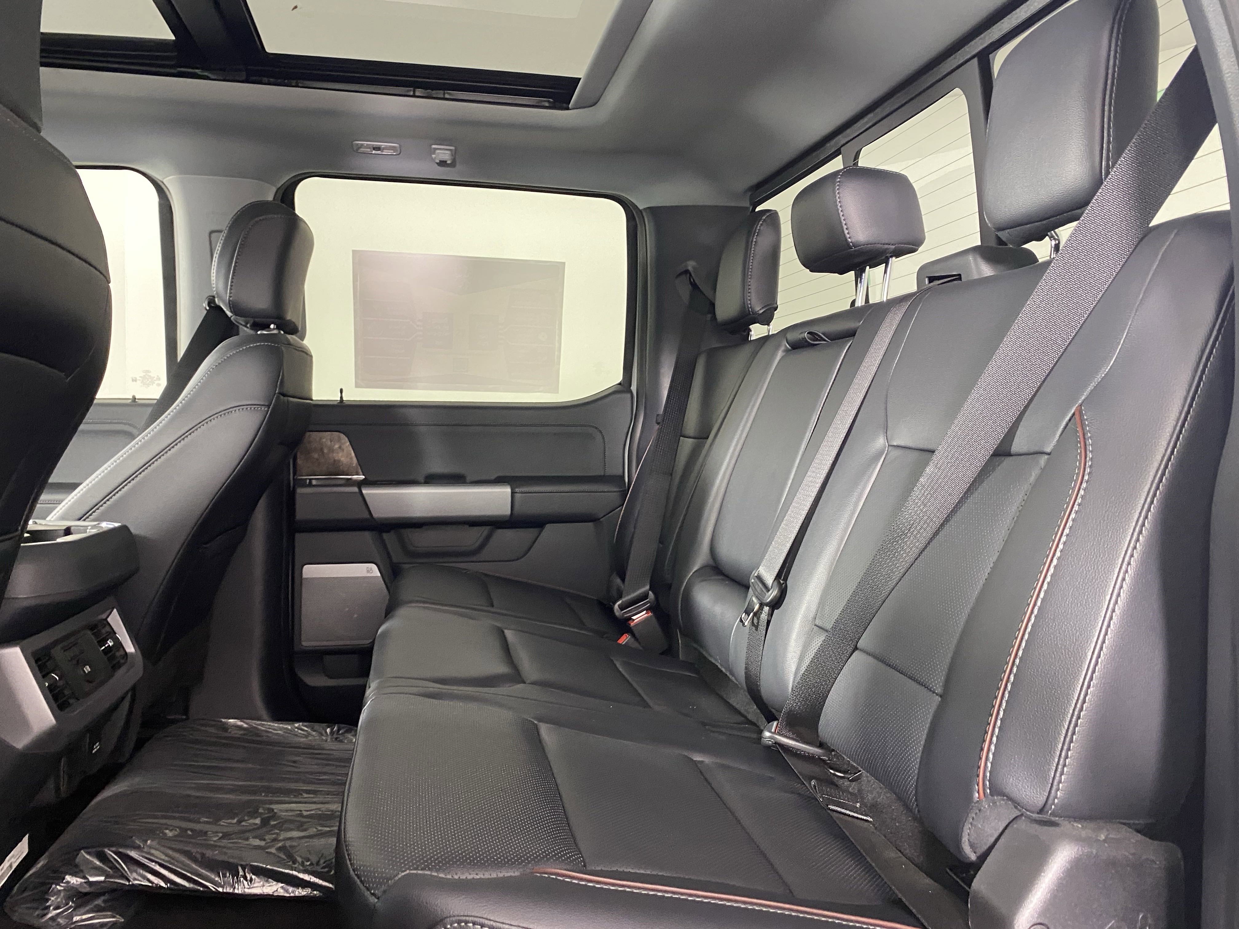 New 2024 Ford F250 Lariat w/ Lariat Ultimate Package image 14