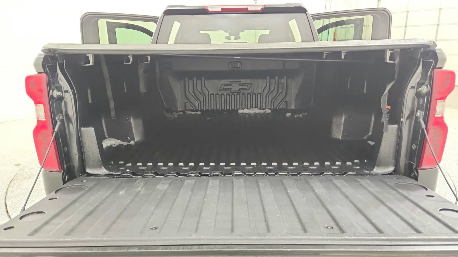 Used 2022 Chevrolet Silverado 1500 LT image 19