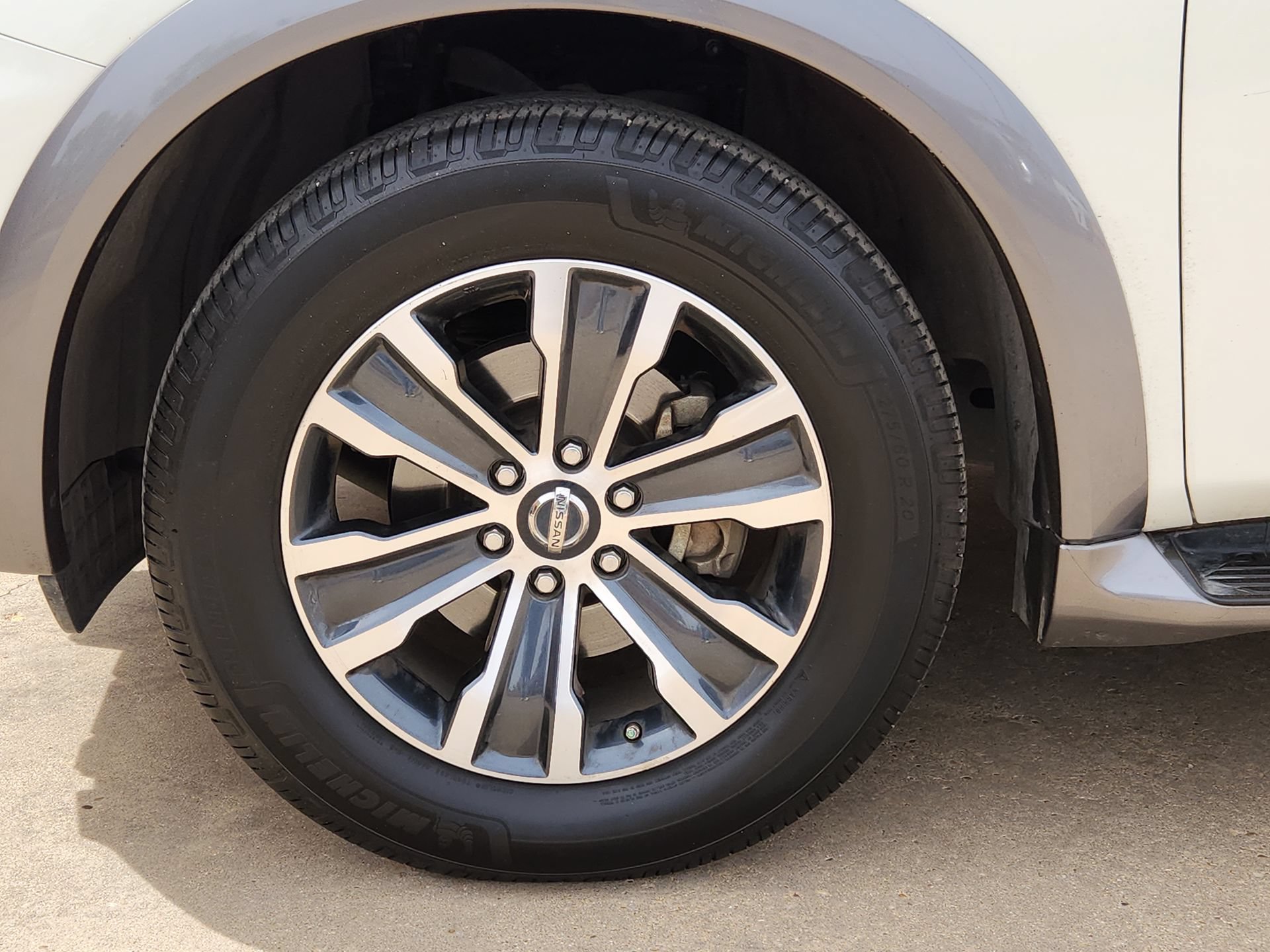Used 2020 Nissan Armada SL w/ Premium Package RWD image 3