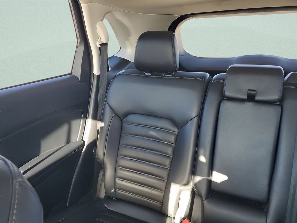 Used 2024 Ford Edge SEL image 12