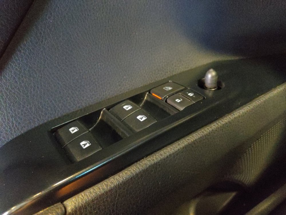 Used 2020 Toyota Camry SE image 27