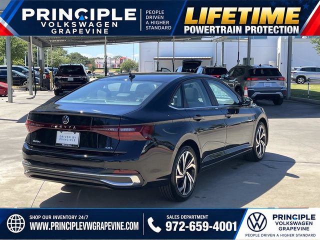 New 2027 Volkswagen Jetta SEL FWD image 9