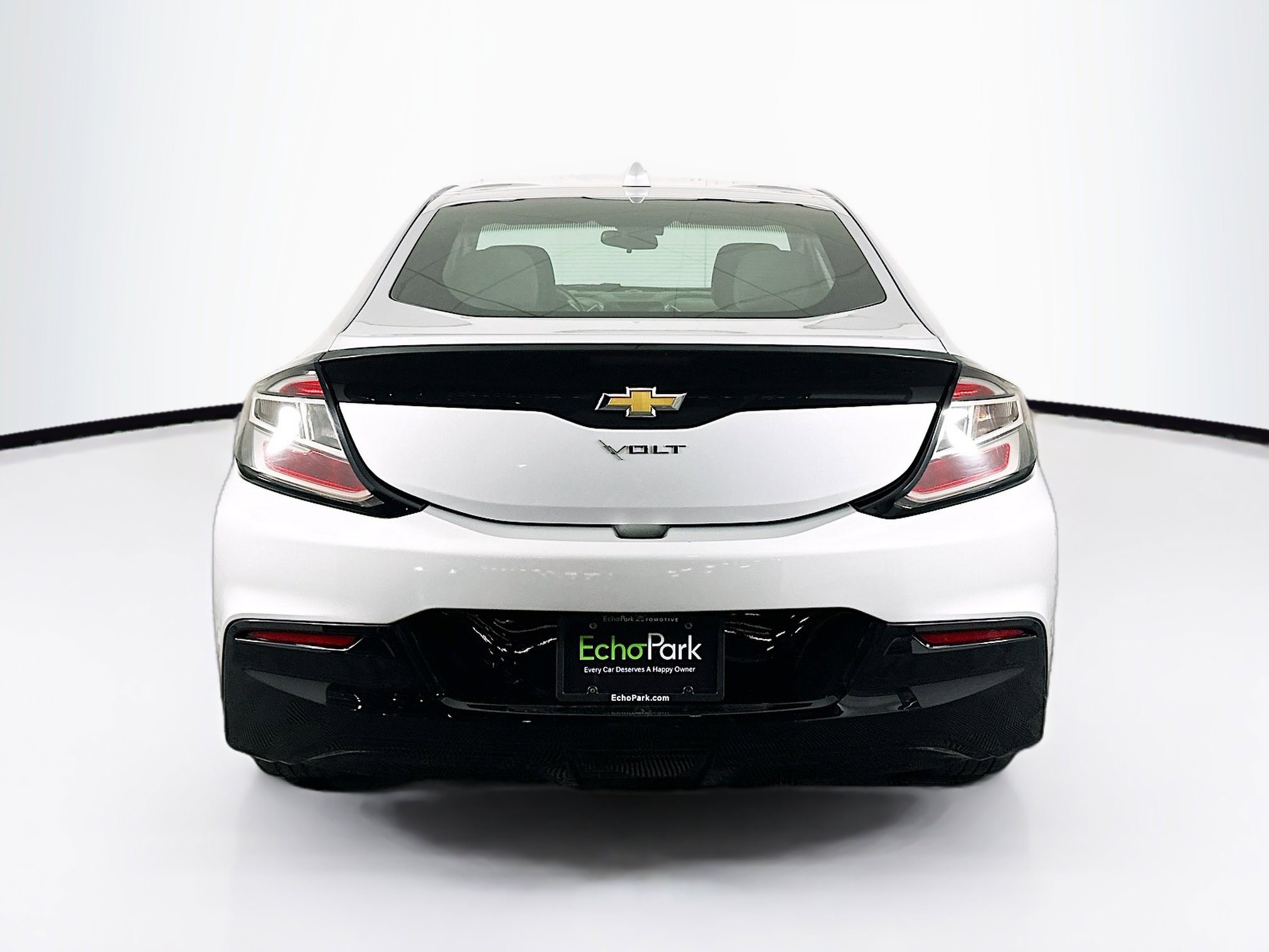 Used 2018 Chevrolet Volt LT image 7