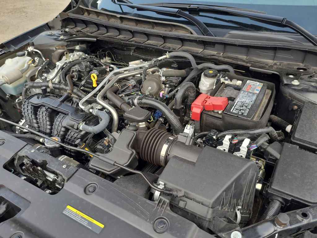 Used 2025 Nissan Altima 2.5 SV FWD image 31