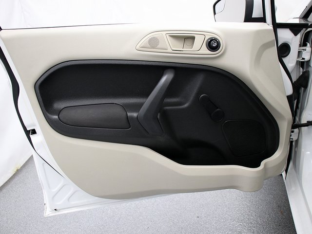 Used 2012 Ford Fiesta S image 19