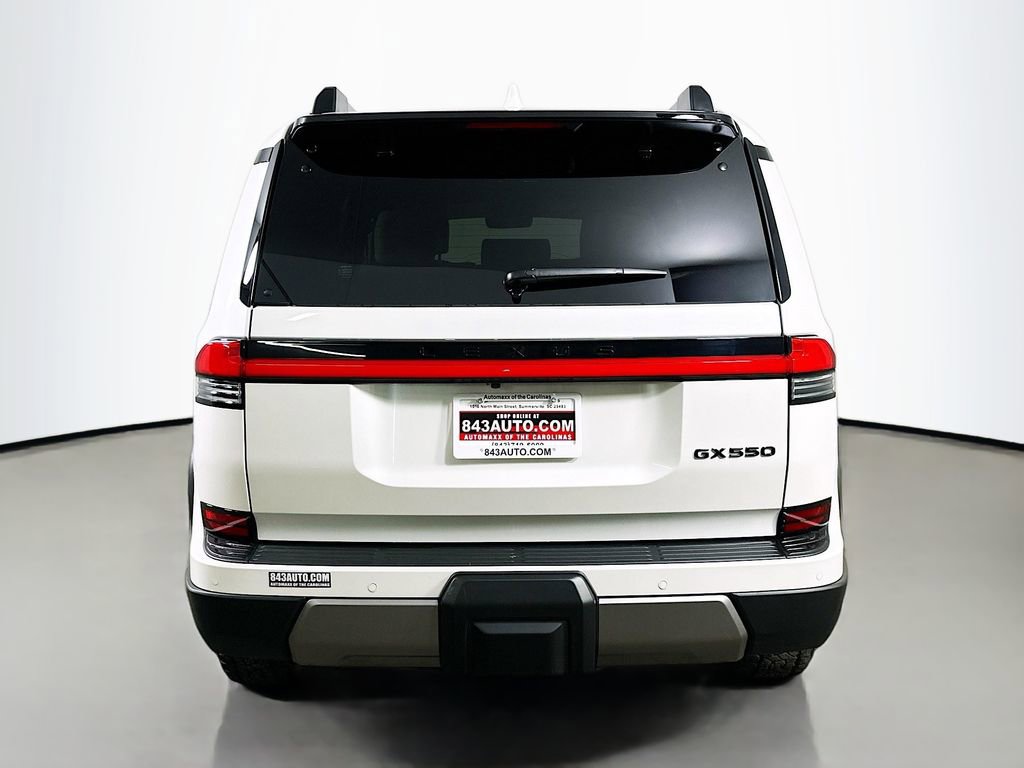 Used 2024 Lexus GX 550 image 6