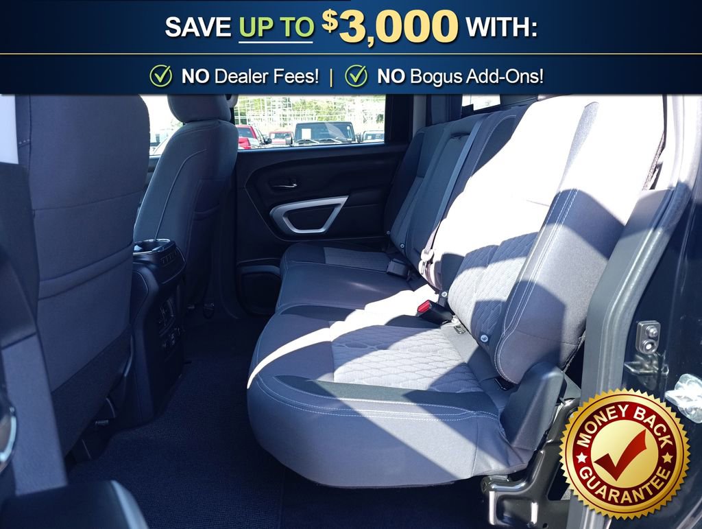 Used 2024 Nissan Titan SV w/ SV Convenience Package image 28