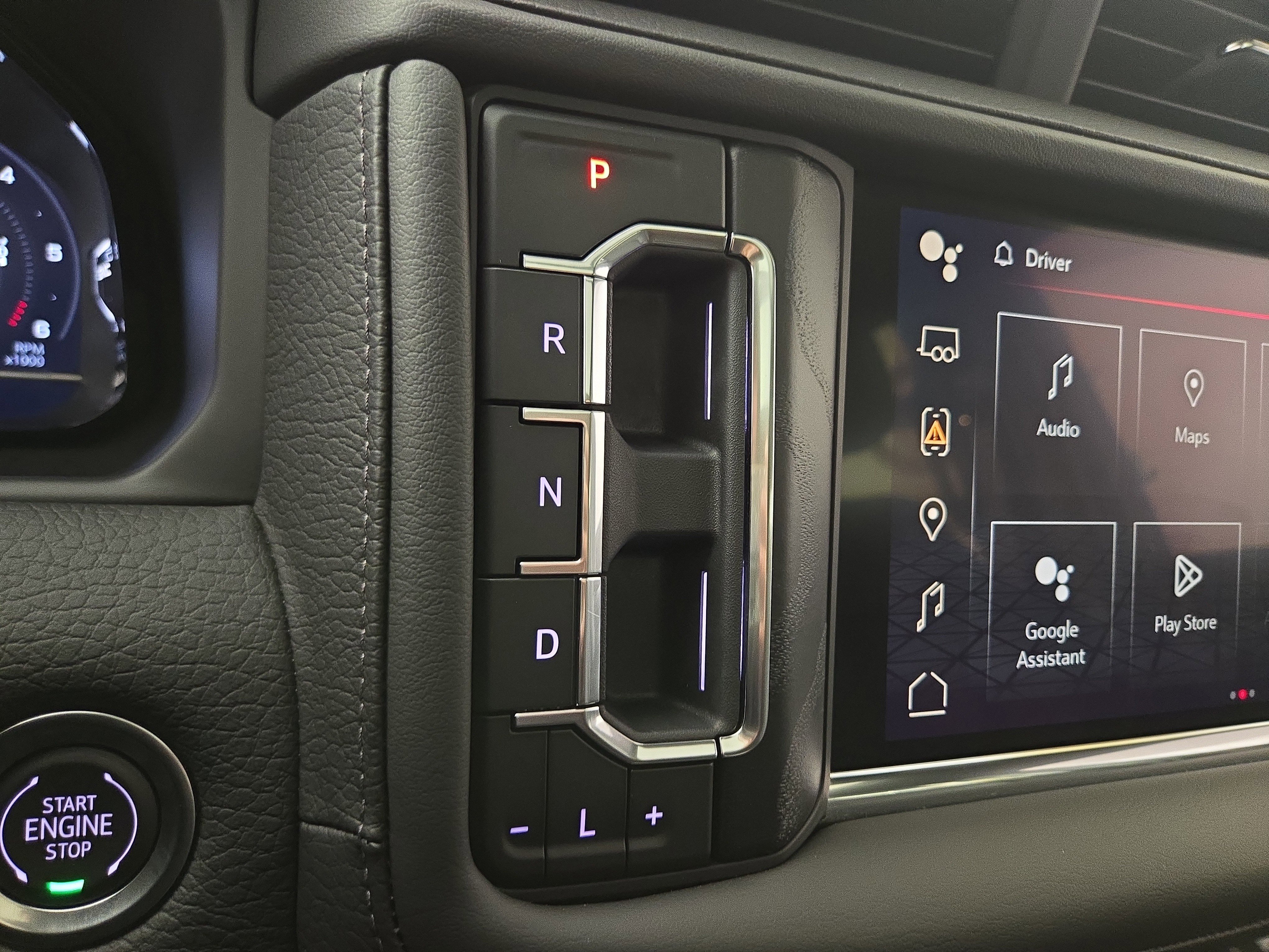 Used 2024 GMC Yukon Denali image 24