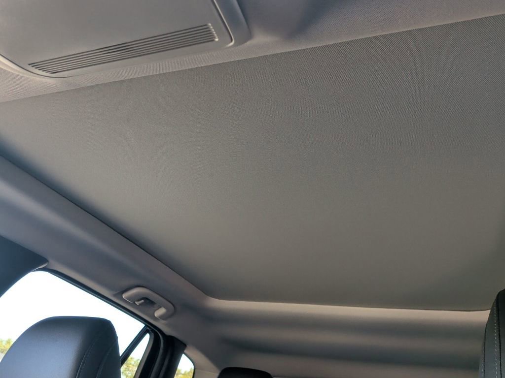 Certified 2025 MAZDA CX-50 AWD 2.5 Hybrid w/ Premium Pkg image 26