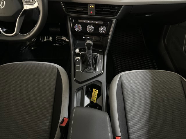 Certified 2024 Volkswagen Taos S image 33