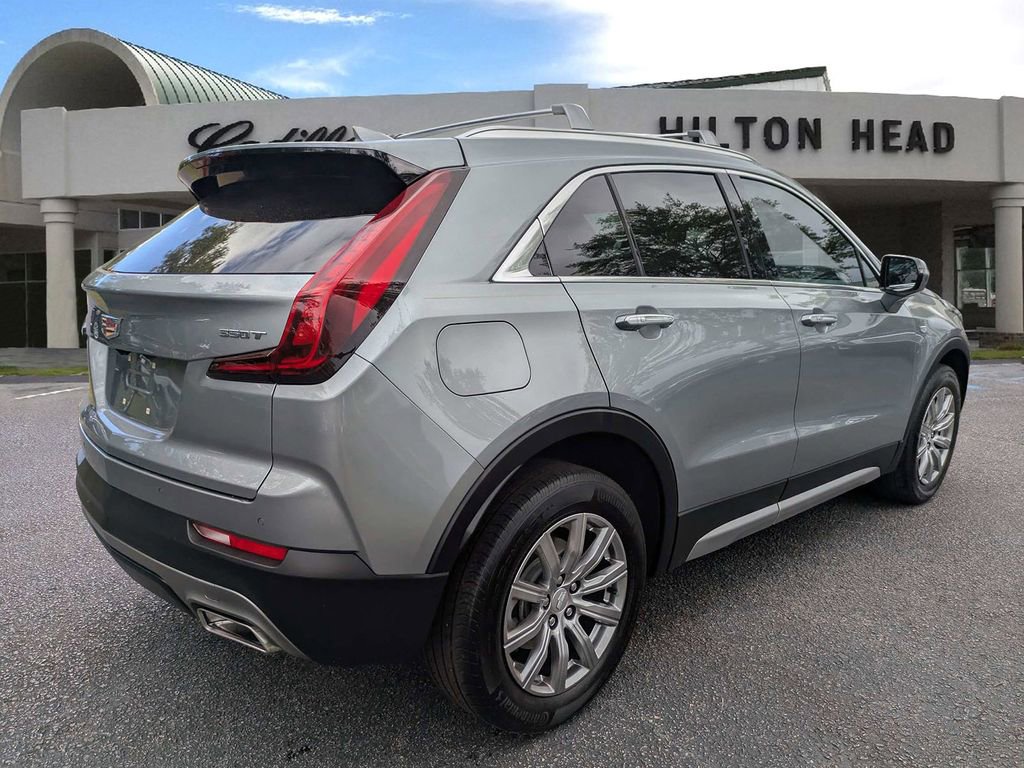Certified 2023 Cadillac XT4 Premium Luxury w/ Technology Package FWD image 6