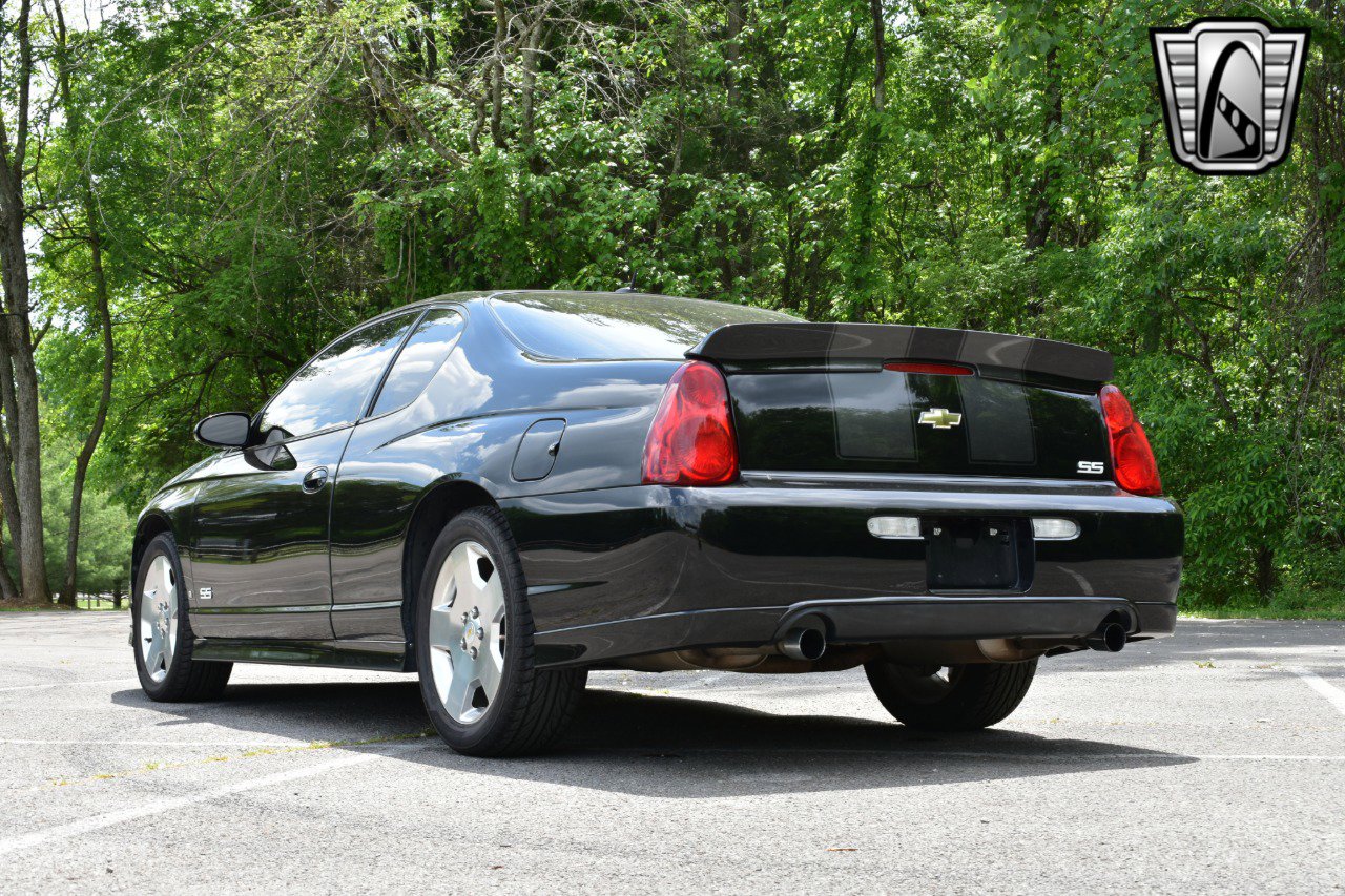 Used 2007 Chevrolet Monte Carlo SS w/ Convenience Package image 4