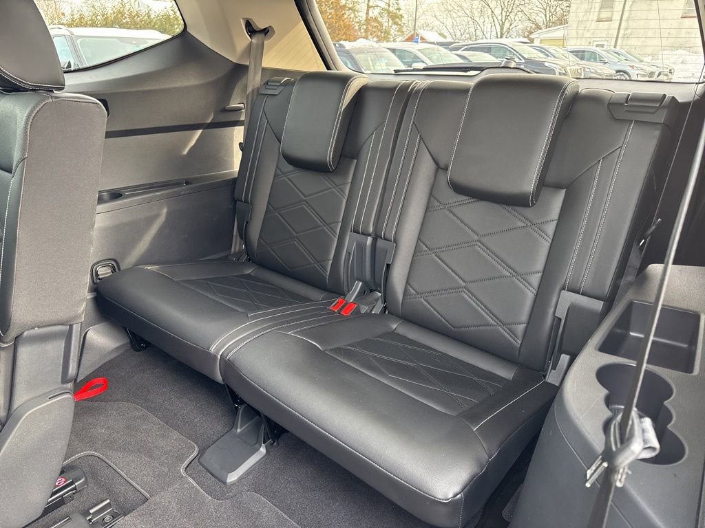 Used 2024 Volkswagen Atlas SE image 15