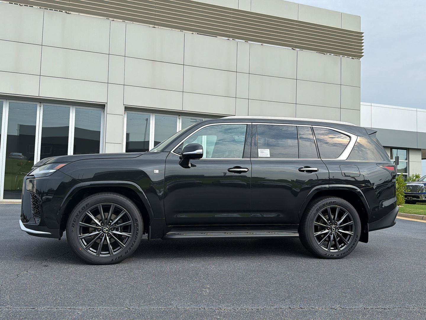 New 2026 Lexus LX 700h F Sport AWD/4WD image 3