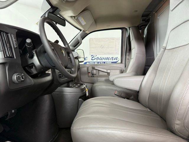 New 2025 Chevrolet Express 2500 w/ Driver Convenience Package image 7