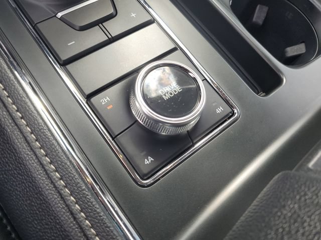 Used 2024 Ford Expedition Max XLT AWD/4WD image 20
