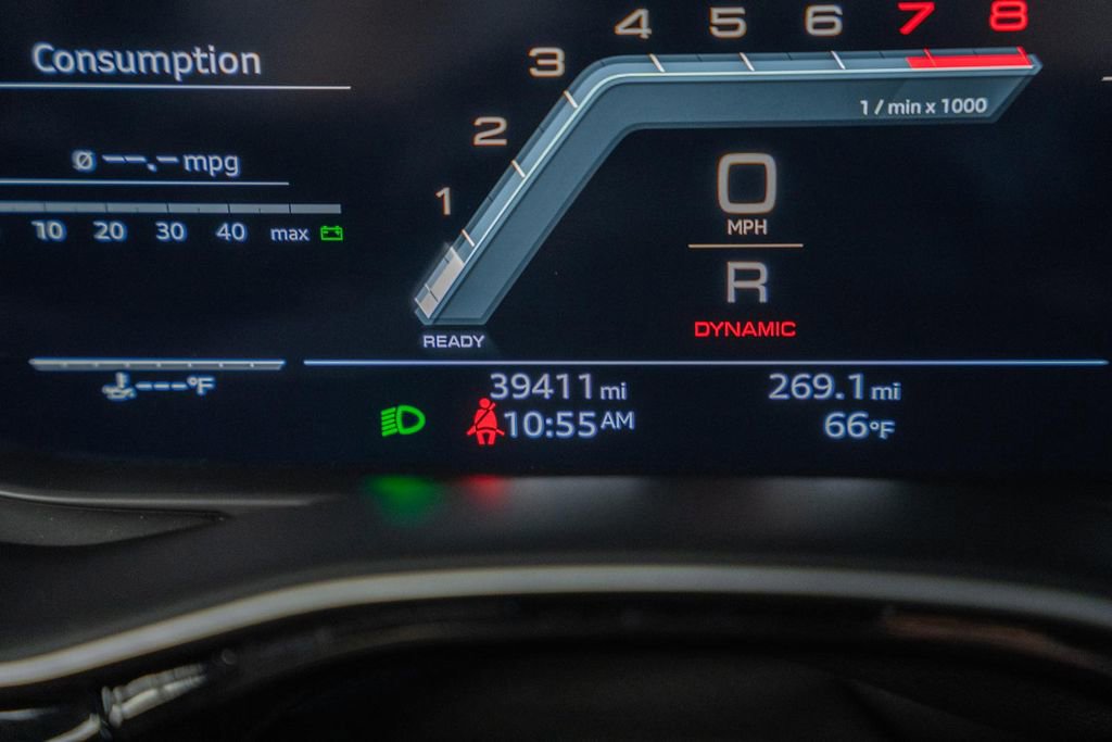 Used 2022 Audi SQ8 Premium Plus w/ Carbon Optic Package image 45