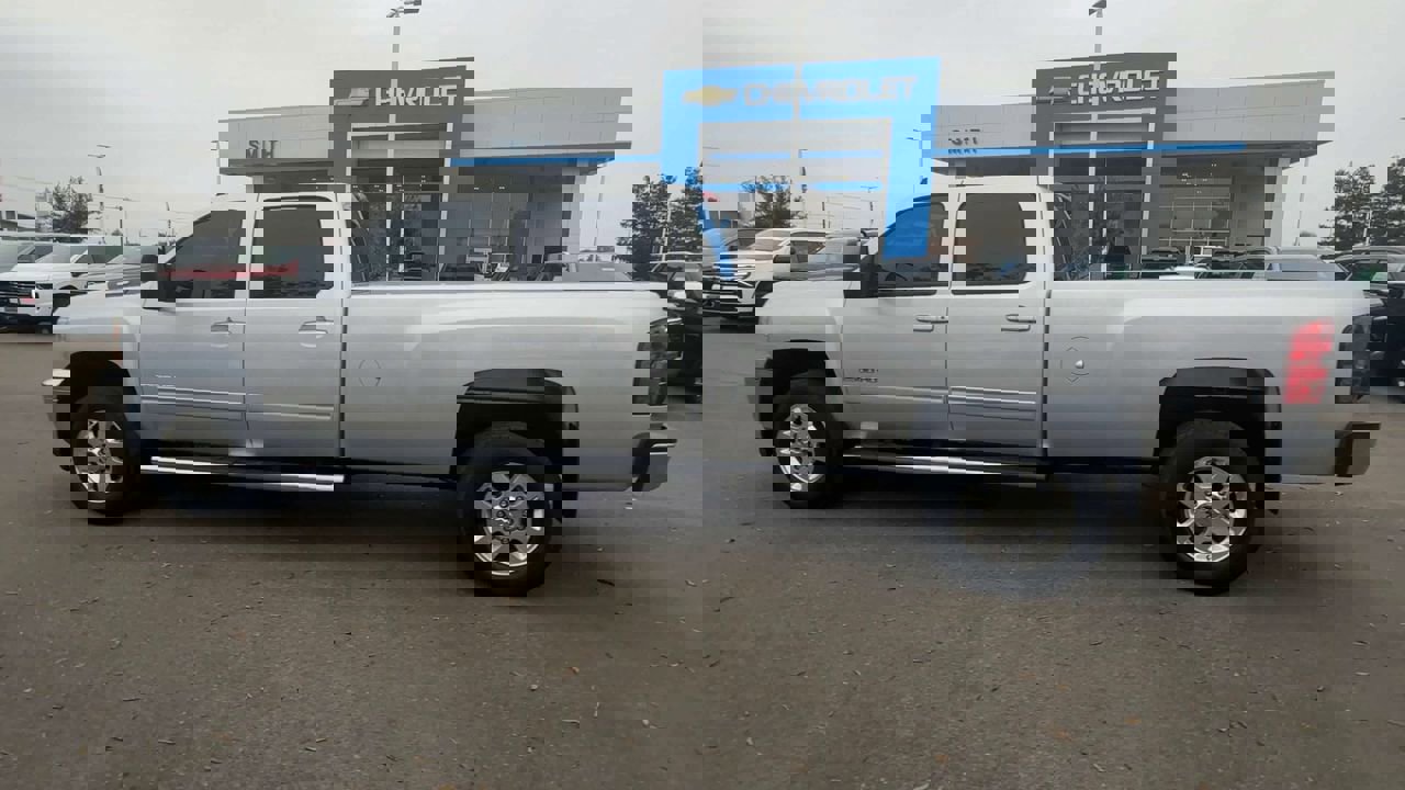 Used 2012 Chevrolet Silverado 2500 LTZ image 4