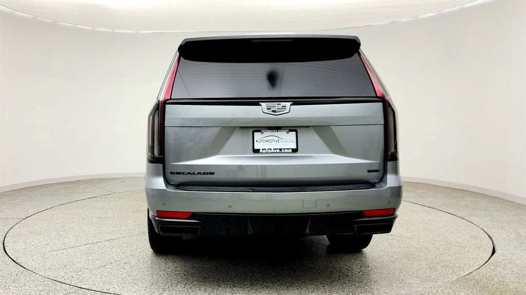 Used 2023 Cadillac Escalade Sport Platinum w/ LPO, ONYX Package AWD/4WD image 6