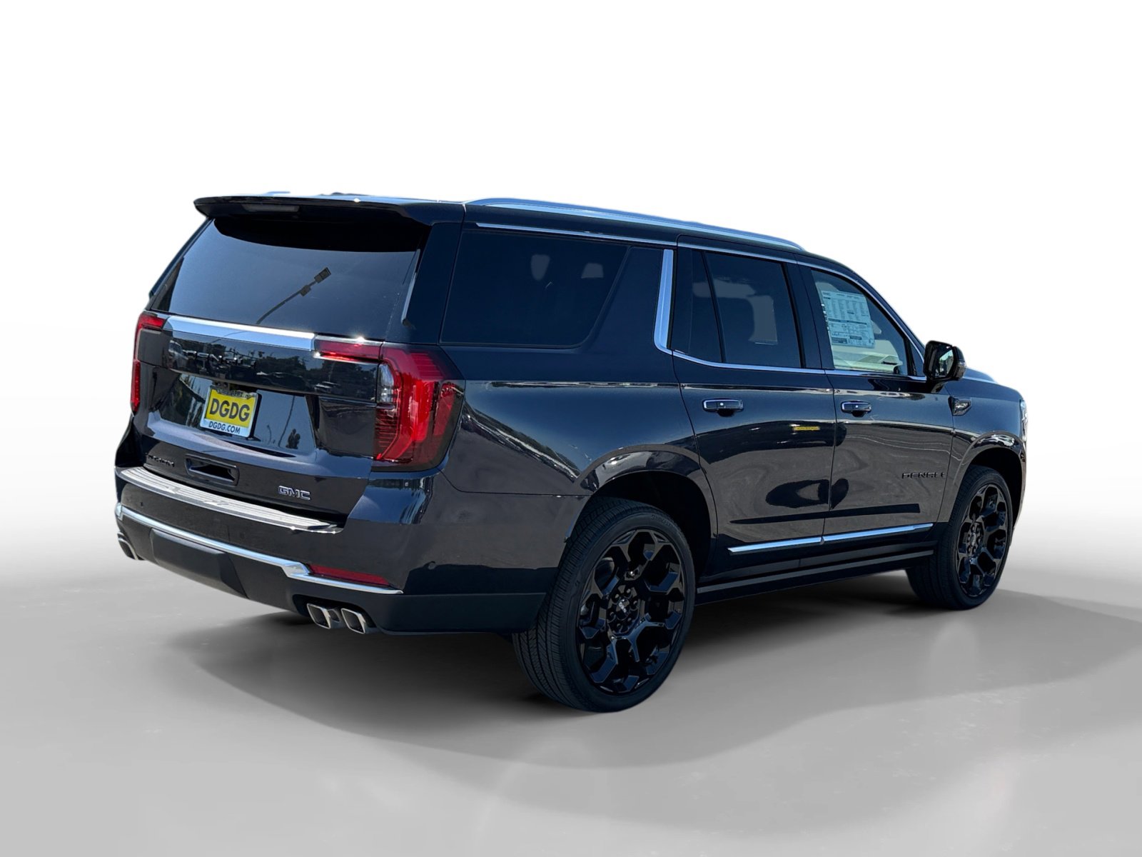 New 2026 GMC Yukon Denali w/ Denali Reserve Package AWD/4WD image 5