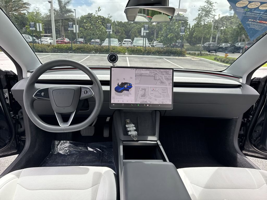 Used 2025 Tesla Model 3 Long Range image 36