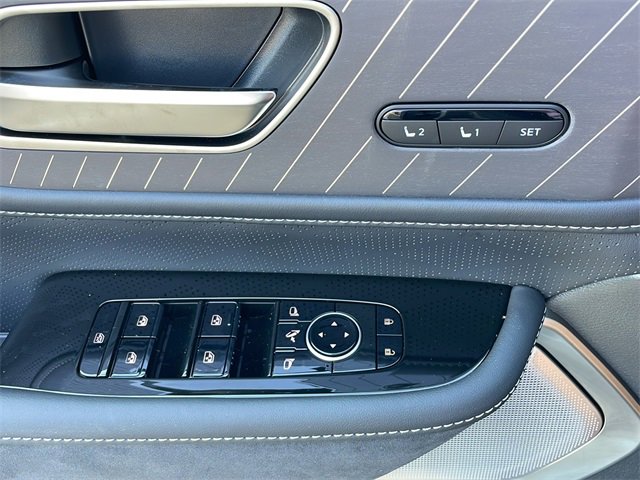 New 2026 INFINITI QX80 Autograph w/ Premium Cargo Package image 30