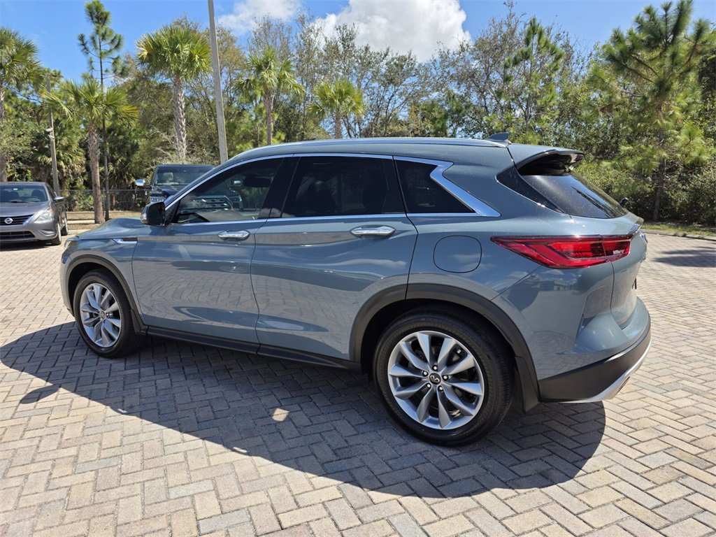 Used 2022 INFINITI QX50 Luxe image 9