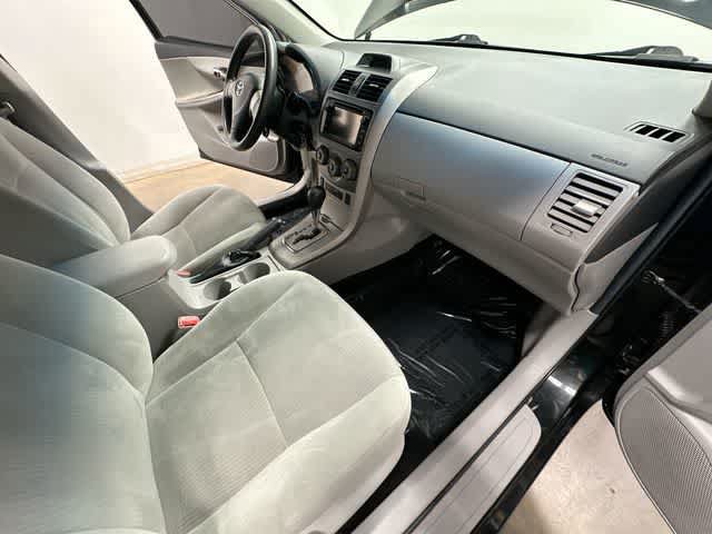 Used 2013 Toyota Corolla LE w/ Premium Pkg FWD image 17
