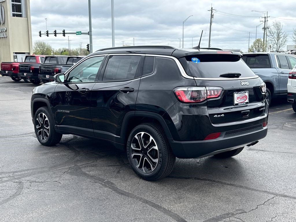 Used 2022 Jeep Compass Limited AWD/4WD image 9