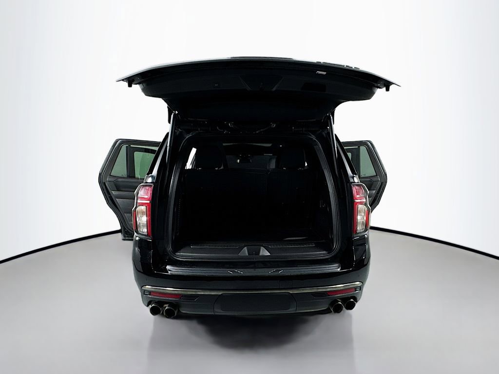 Used 2022 Chevrolet Tahoe RST w/ Sport Performance Package image 29