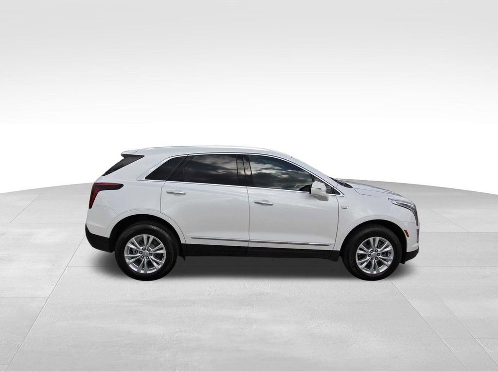 Certified 2025 Cadillac XT5 Luxury image 5