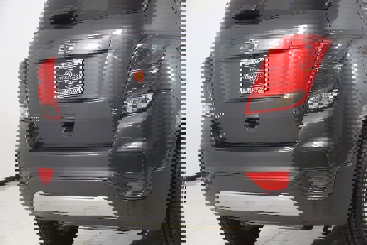 Used 2020 Chevrolet Trax LT image 36
