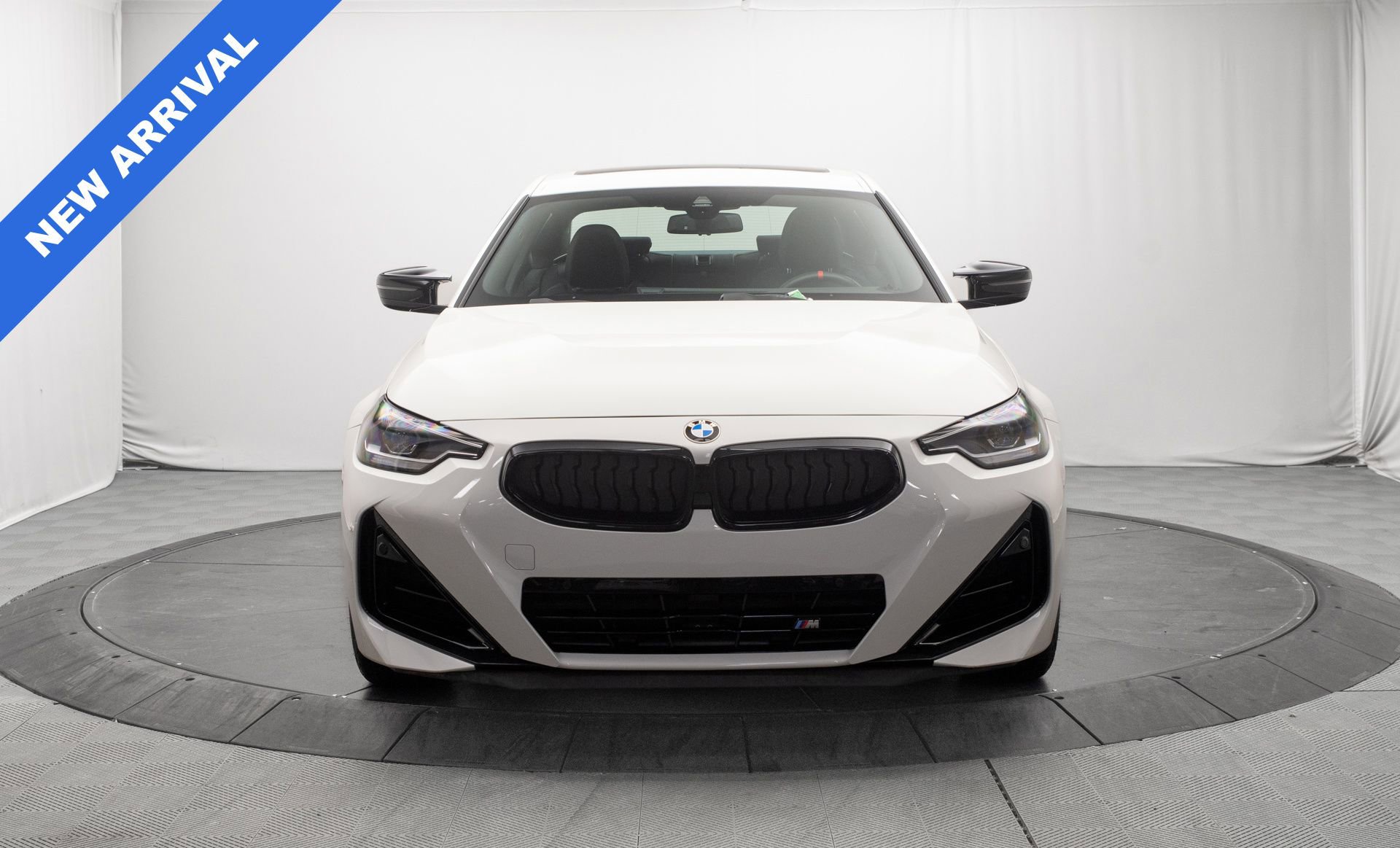 Used 2025 BMW M240i xDrive Coupe image 8