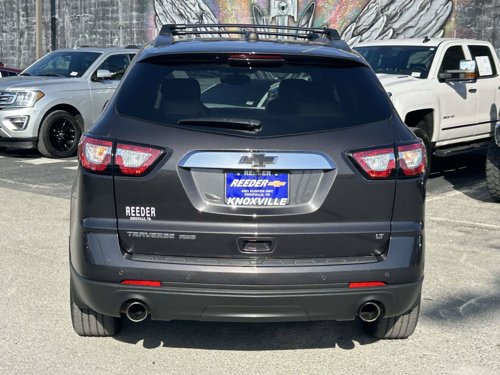 Used 2017 Chevrolet Traverse LT AWD/4WD image 6