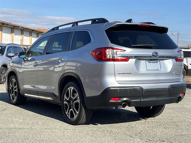 Used 2023 Subaru Ascent Limited image 31