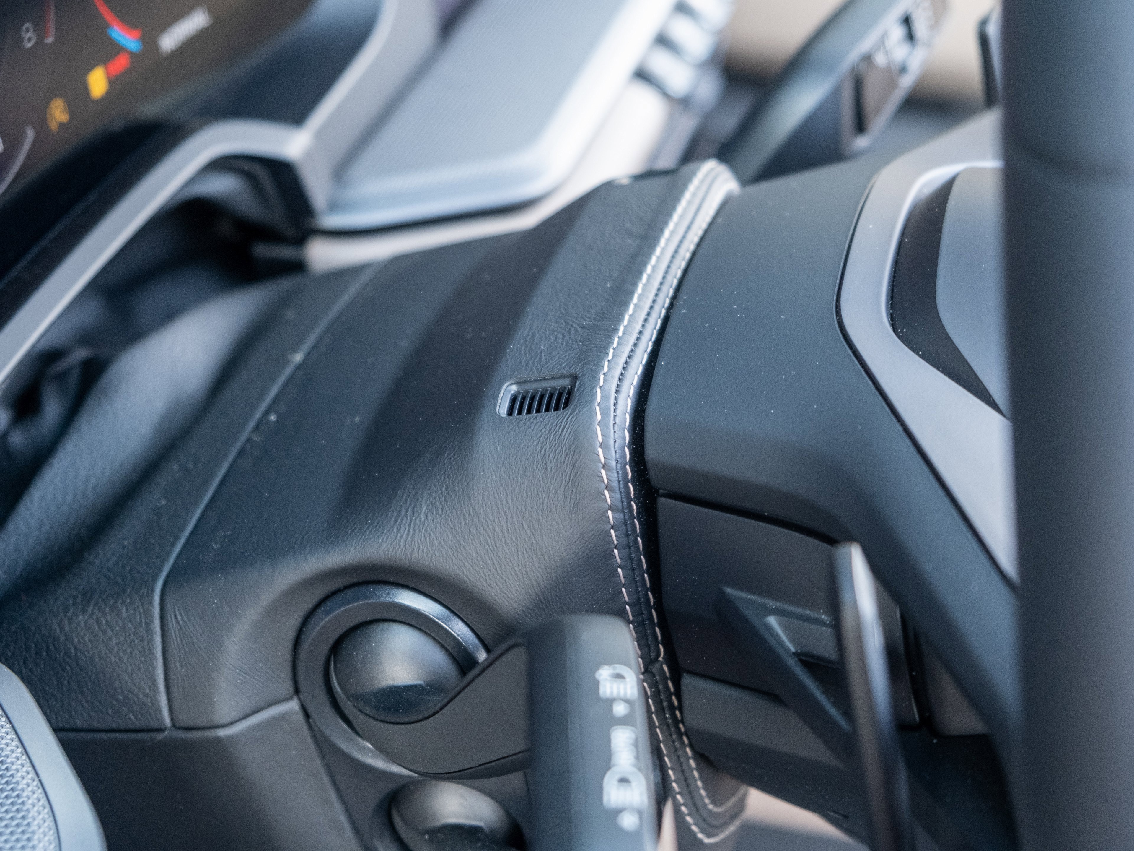 Certified 2025 Porsche 911 Carrera image 19