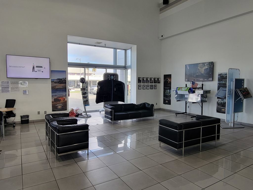 Used 2019 Mercedes-Benz GLC 300 image 9