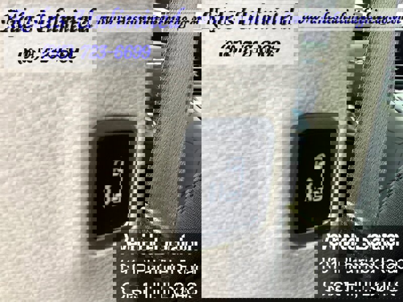 Used 2017 Chrysler Pacifica Touring Plus w/ Tire & Wheel Group image 31